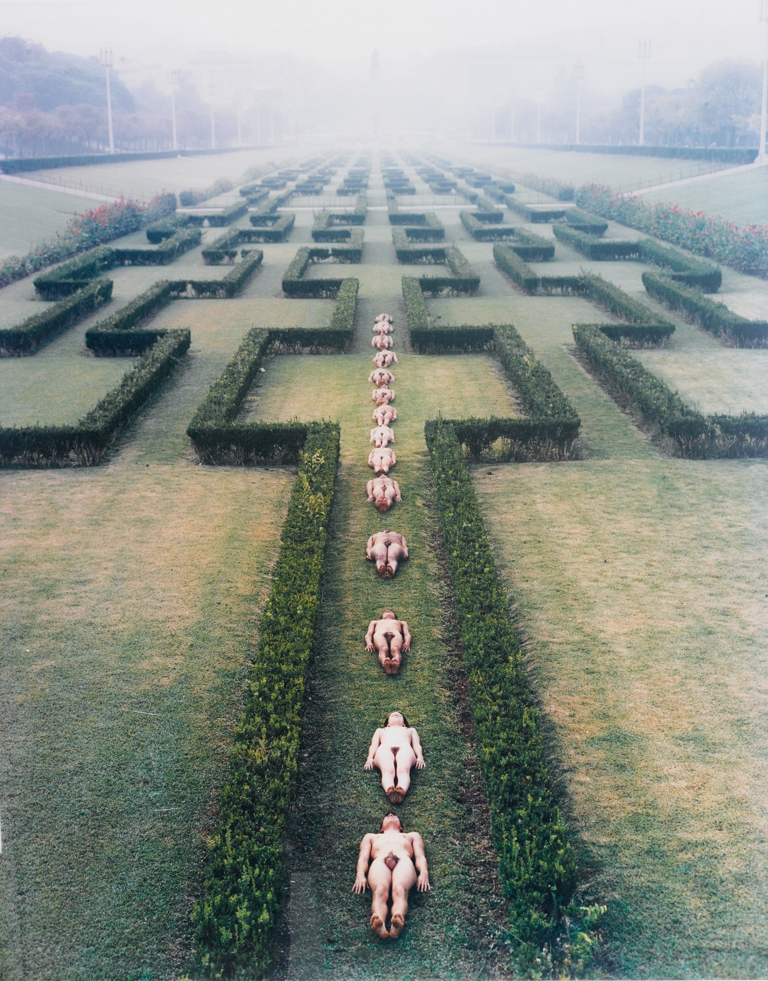 miasto na chwilę zdjęło ubranie. Spencer Tunick, praca 8.