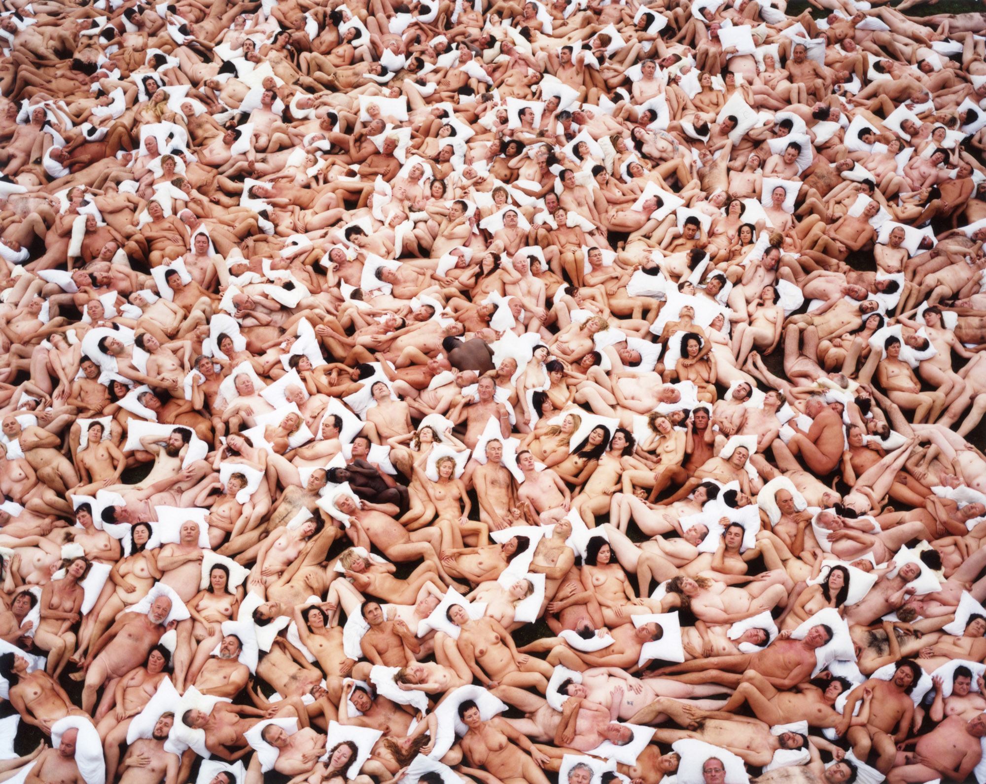 miasto na chwilę zdjęło ubranie. Spencer Tunick, praca 5.