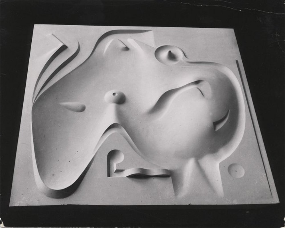 rzeźba chce się z nami bawić. Isamu Noguchi, praca 4.