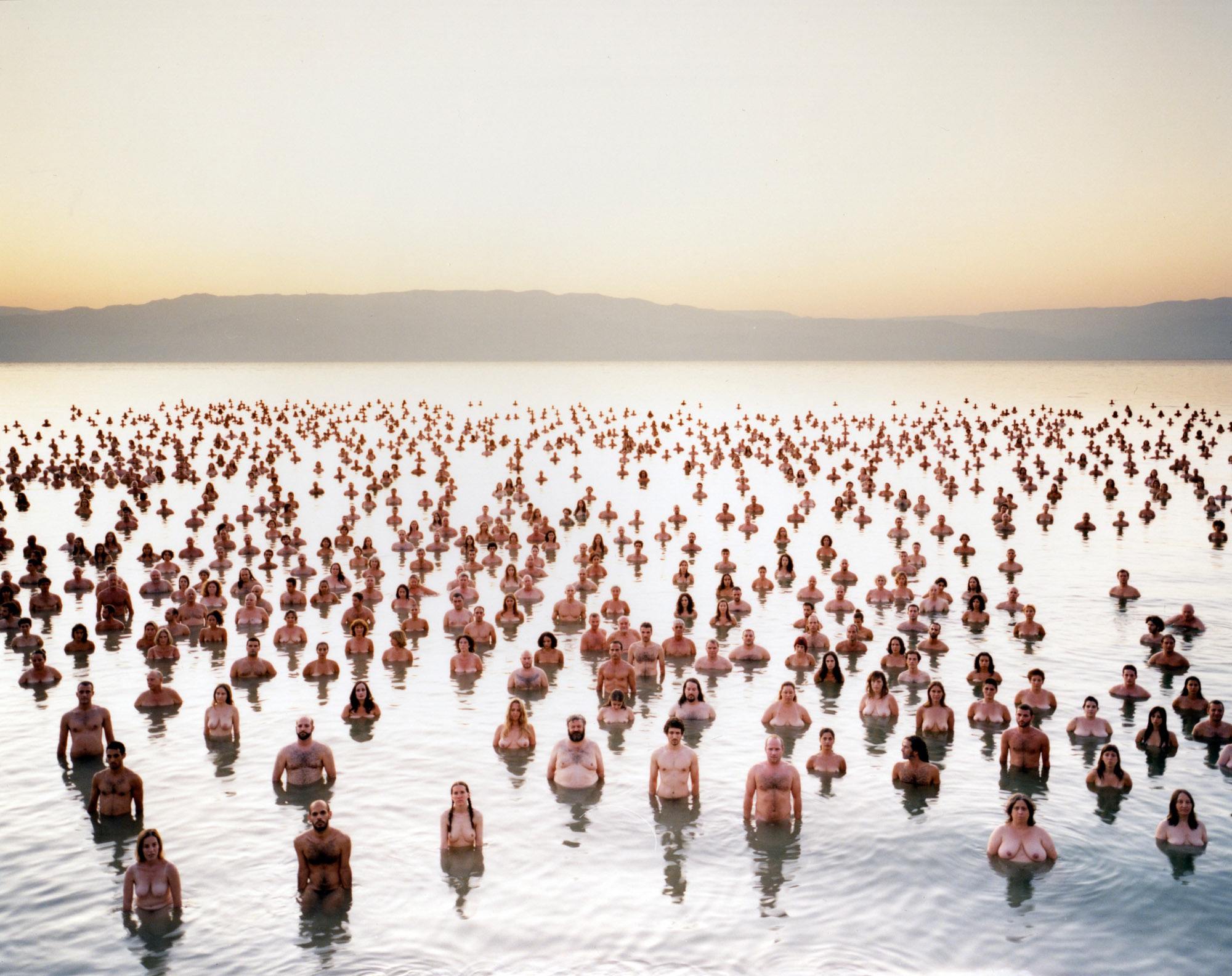 miasto na chwilę zdjęło ubranie. Spencer Tunick, praca 4.