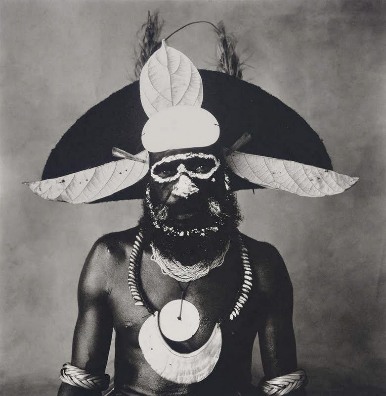 cały świat w małym pokoju. Irving Penn, praca 9.