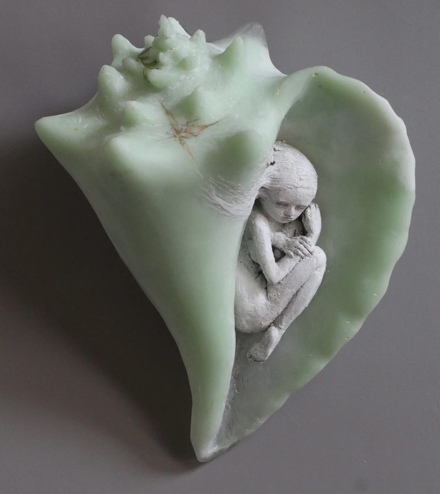 ktoś śpi w środku szkła. Christina Bothwell, praca 1.