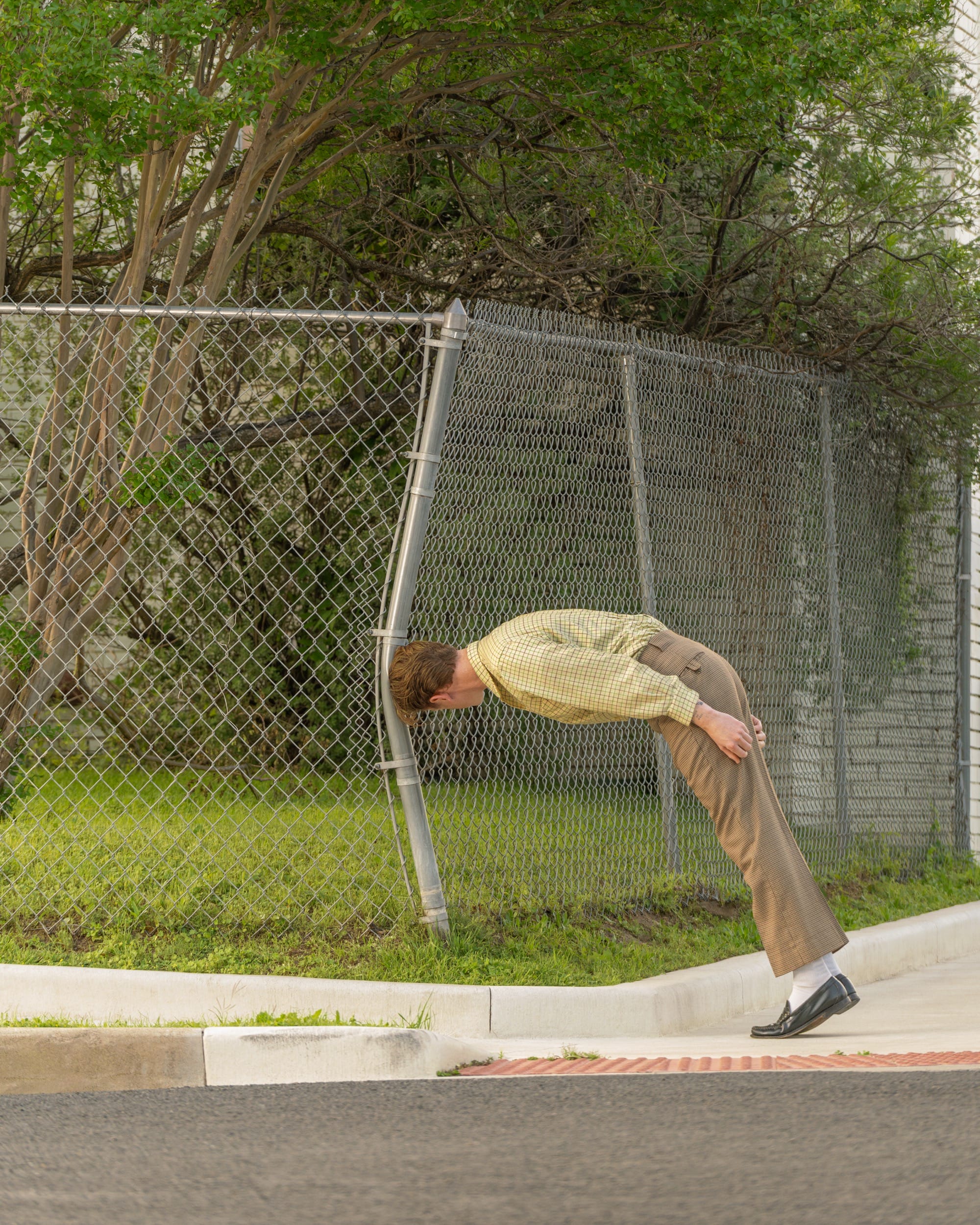 telefon dzwoni, a mnie nie ma. Brooke DiDonato, praca 1.