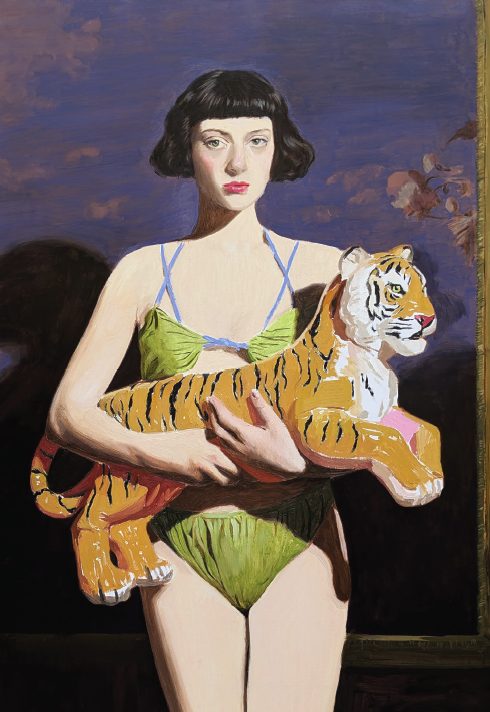 kobieta poprawia stary portret. Nieves González, praca 4.